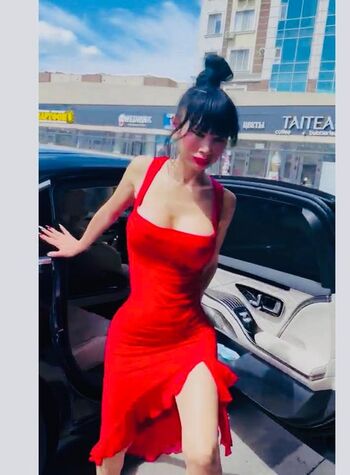 Bai ling  page leaked private photo uncensored HD quality