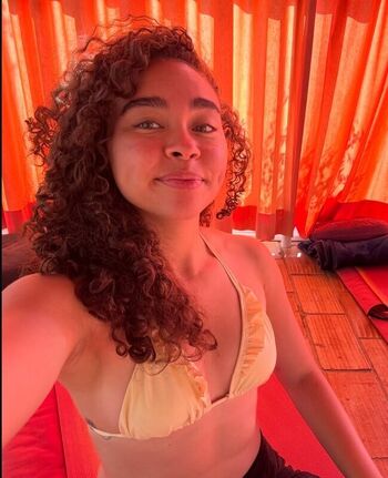 Bailey bass leaked private photo uncensored HD quality