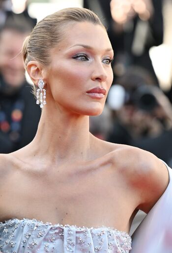 Bella hadid  page leaked private photo uncensored HD quality