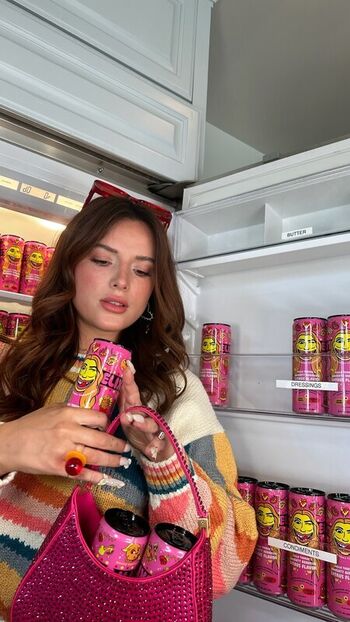 Bella thorne  page leaked private photo uncensored HD quality