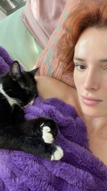 Bella thorne  page leaked private photo uncensored HD quality