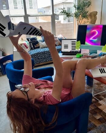 Bella thorne  page leaked private photo uncensored HD quality