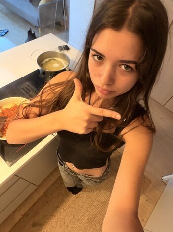 Bighazeleyeddoe page leaked private photo uncensored HD quality