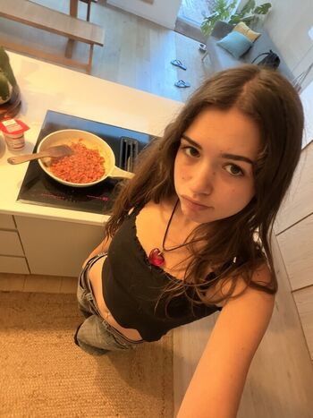 Bighazeleyeddoe page leaked private photo uncensored HD quality
