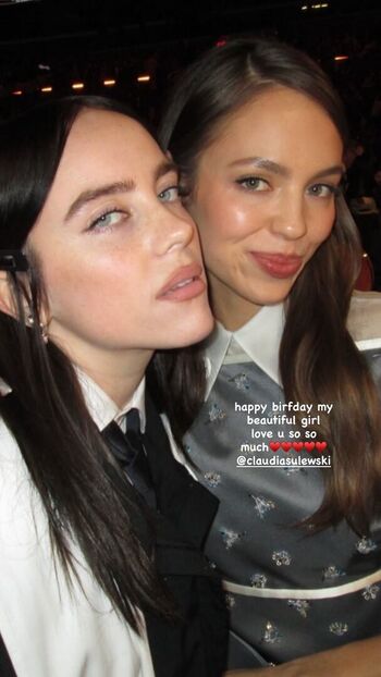 Billie eilish  page leaked private photo uncensored HD quality