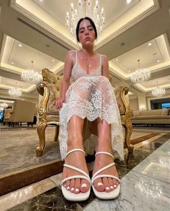 Billie eilish  page leaked private photo uncensored HD quality