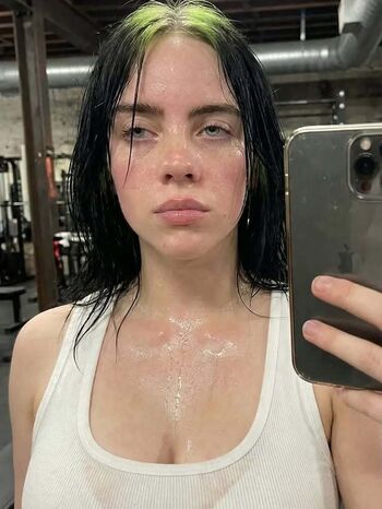 Billie eilish  page leaked private photo uncensored HD quality