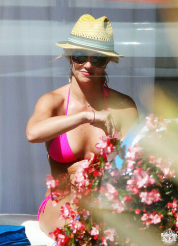 Britney spears  page leaked private photo uncensored HD quality