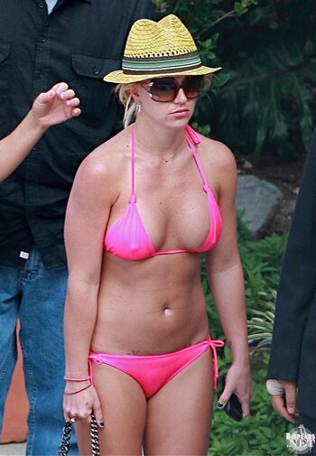 Britney spears  page leaked private photo uncensored HD quality