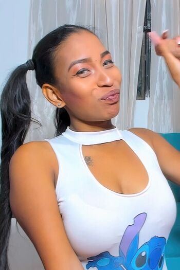 Brokenlatinawhores leaked private photo uncensored HD quality