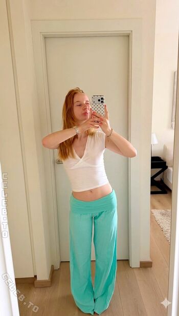 Carla zombek leaked private photo uncensored HD quality