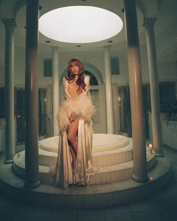Carly rae jepsen leaked private photo uncensored HD quality