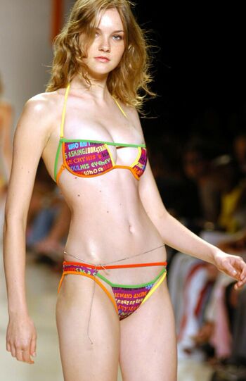 Caroline trentini leaked private photo uncensored HD quality