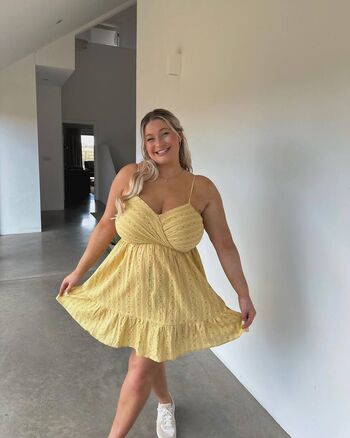 Carys whittaker page leaked private photo uncensored HD quality