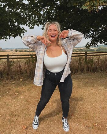 Carys whittaker page leaked private photo uncensored HD quality