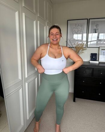 Carys whittaker page leaked private photo uncensored HD quality
