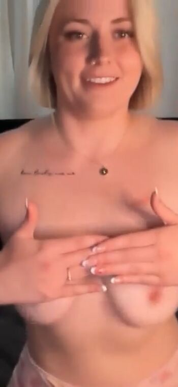 Cassiexoox page leaked private photo uncensored HD quality