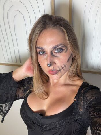 Catarinarmoff leaked private photo uncensored HD quality