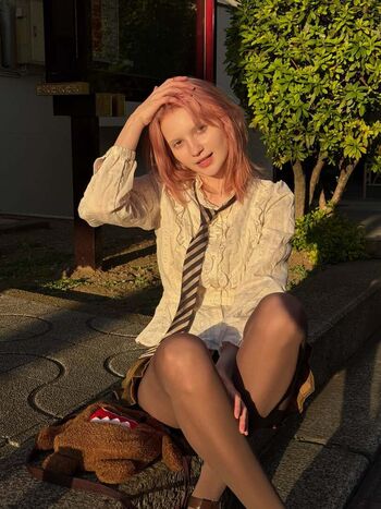 Catiescos  page leaked private photo uncensored HD quality