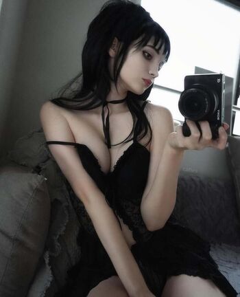 Catiescos  page leaked private photo uncensored HD quality