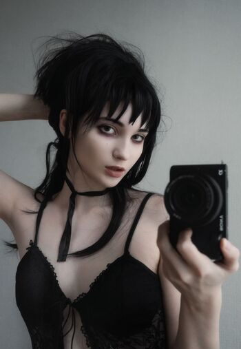 Catiescos  page leaked private photo uncensored HD quality