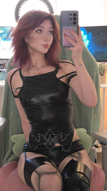 Celebi cos page leaked private photo uncensored HD quality