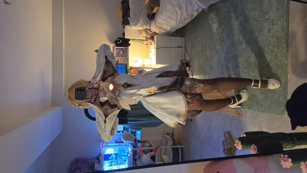 Celebi cos page leaked private photo uncensored HD quality