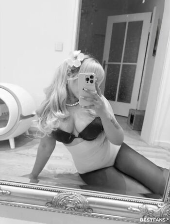Celina x  page leaked private photo uncensored HD quality