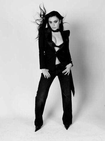 Charli xcx page leaked private photo uncensored HD quality