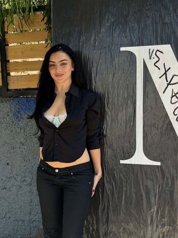 Charli xcx page leaked private photo uncensored HD quality