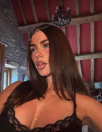 Clarissa bea leaked private photo uncensored HD quality