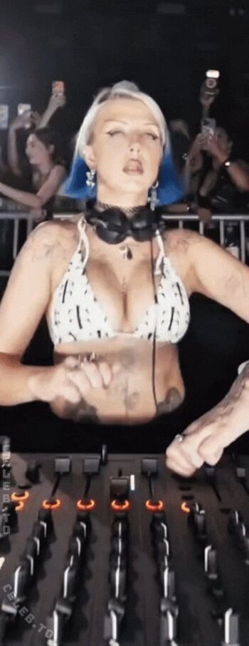 Cloudy dj page leaked private photo uncensored HD quality