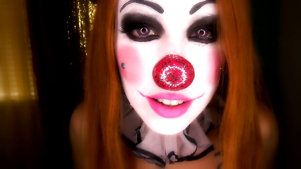 Clown girls page leaked private photo uncensored HD quality