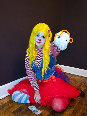 Clown girls page leaked private photo uncensored HD quality