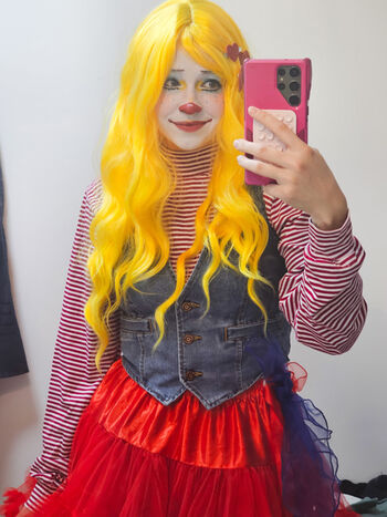 Clown girls leaked private photo uncensored HD quality