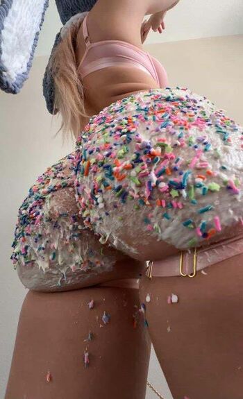 Clussyclown leaked private photo uncensored HD quality