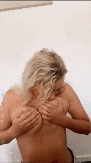 Coffey sisters  page leaked private photo uncensored HD quality