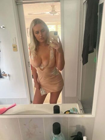 Coffey sisters  page leaked private photo uncensored HD quality