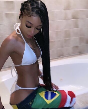 Coi leray page leaked private photo uncensored HD quality