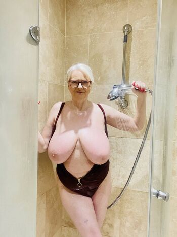 Courtesan annabel page leaked private photo uncensored HD quality