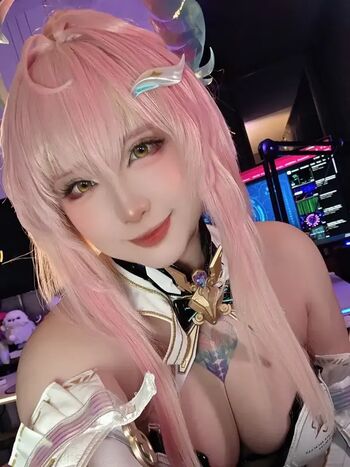 Crystalfirey page leaked private photo uncensored HD quality