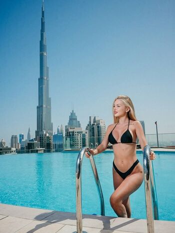 Crystallandysh page leaked private photo uncensored HD quality