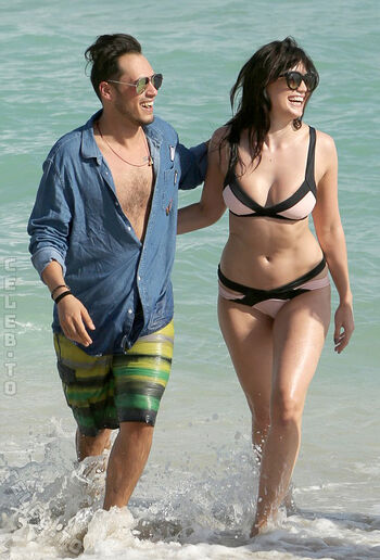 Daisy lowe page leaked private photo uncensored HD quality