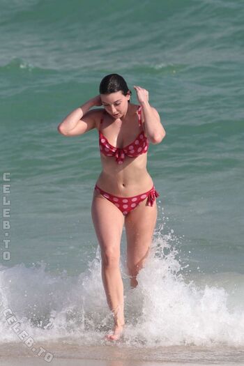 Daisy lowe page leaked private photo uncensored HD quality