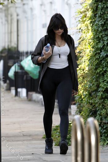 Daisy lowe page leaked private photo uncensored HD quality