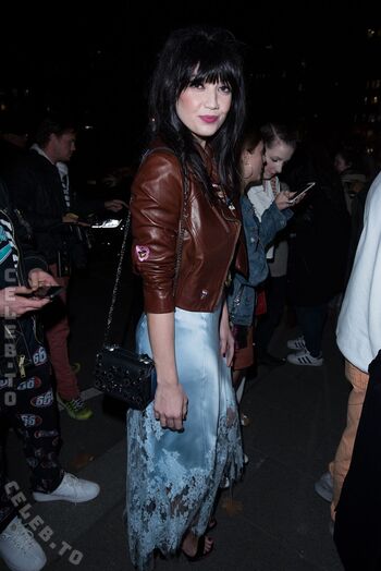 Daisy lowe page leaked private photo uncensored HD quality