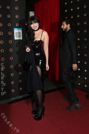 Daisy lowe page leaked private photo uncensored HD quality