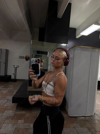 Darianrhodess leaked private photo uncensored HD quality