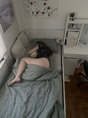 Daughter mother leaked private photo uncensored HD quality