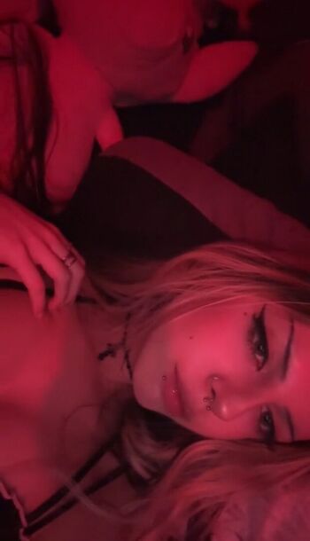 Delusionalshne page leaked private photo uncensored HD quality